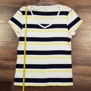 Tommy Hilfiger v neck tshirt